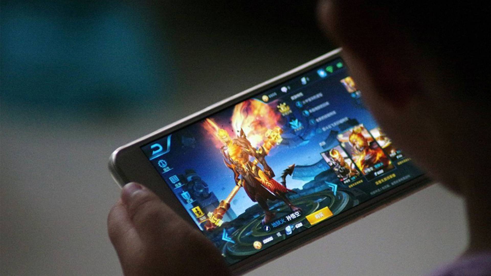 小學生玩18禁，成年人玩動畫片？這是什麼生意經