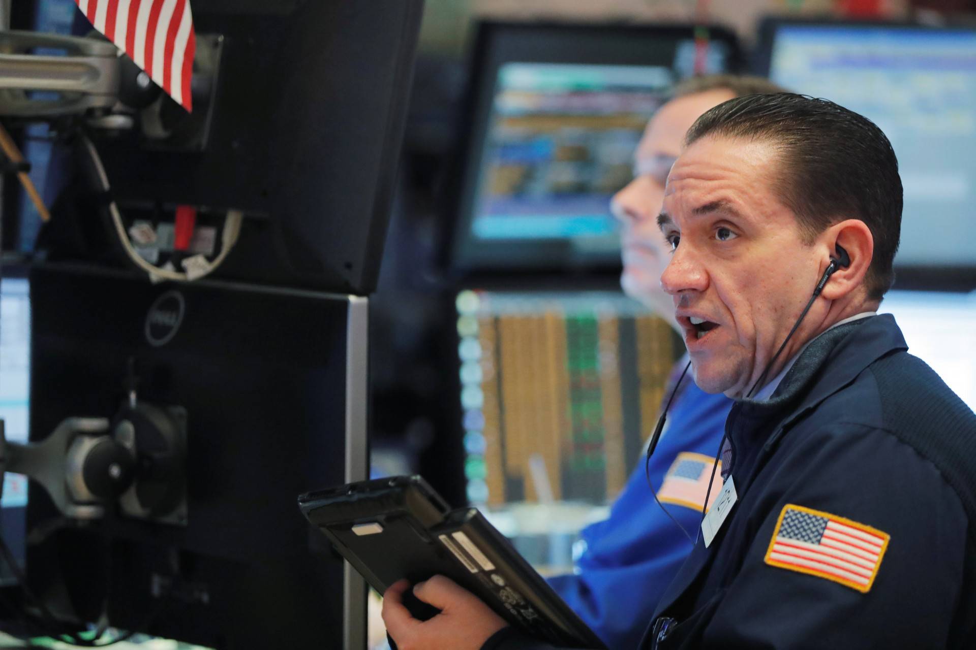 美股三大股指悉數低收　納指連續第五個交易日下滑
