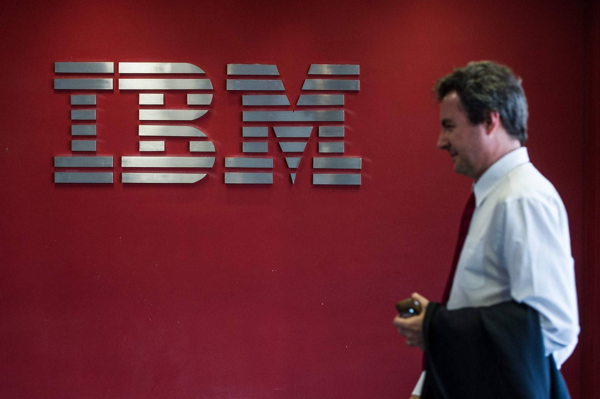 IBM第二季度營收187億美元　淨利按年下降3%