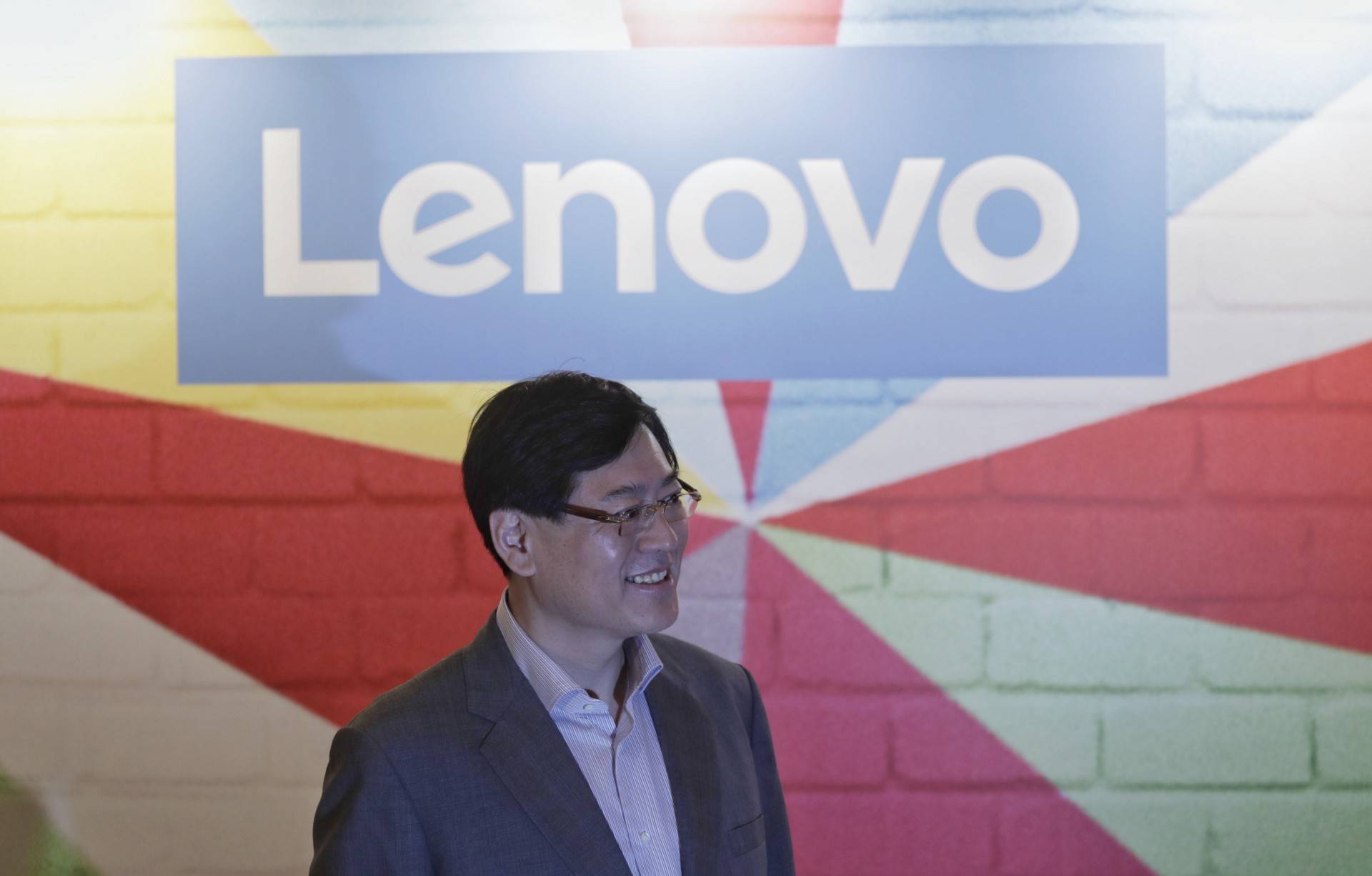 楊元慶的億元薪酬和億元捐贈