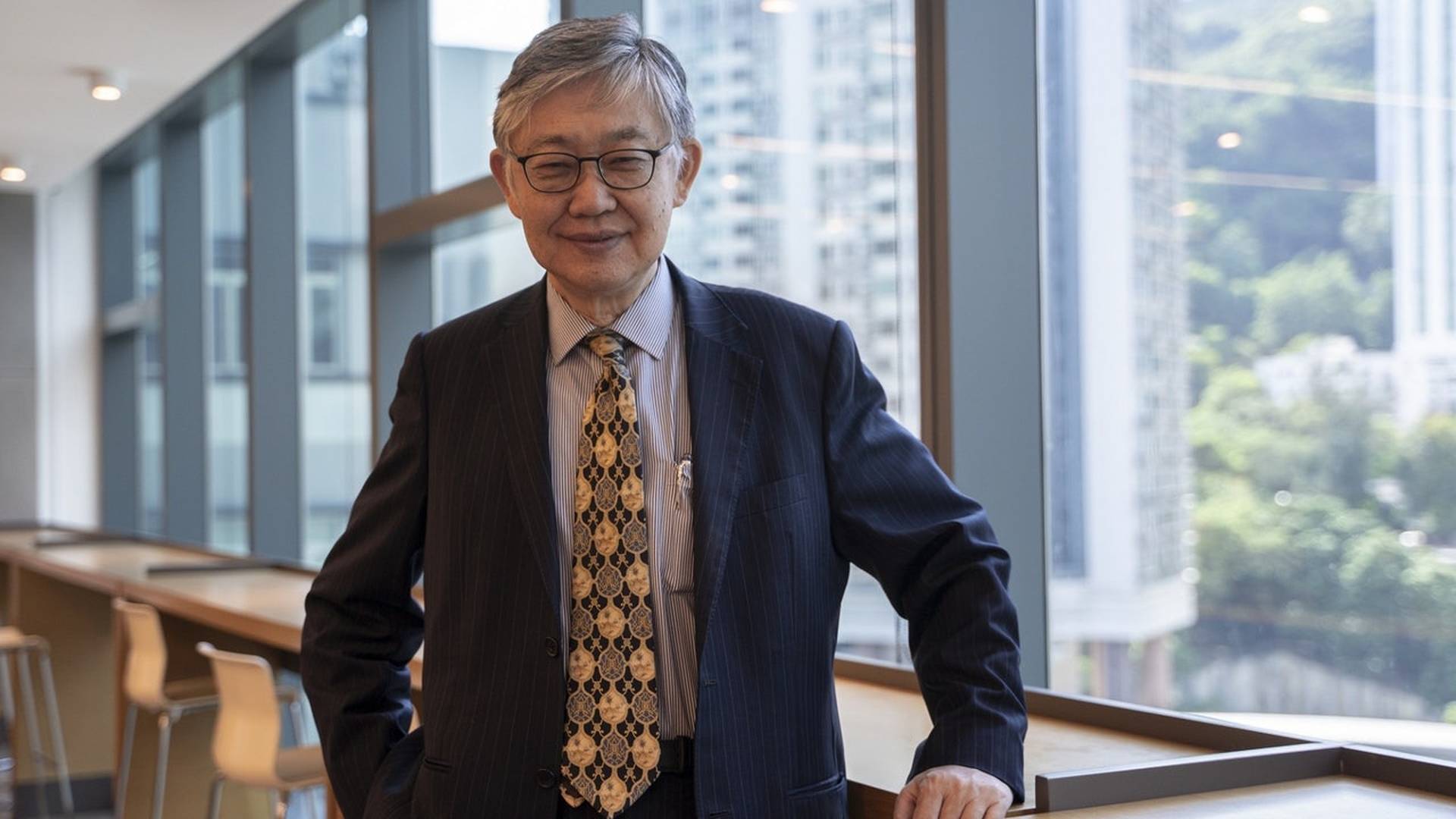 施永青：衰到貼地先會去創業　要有準備墊屍底