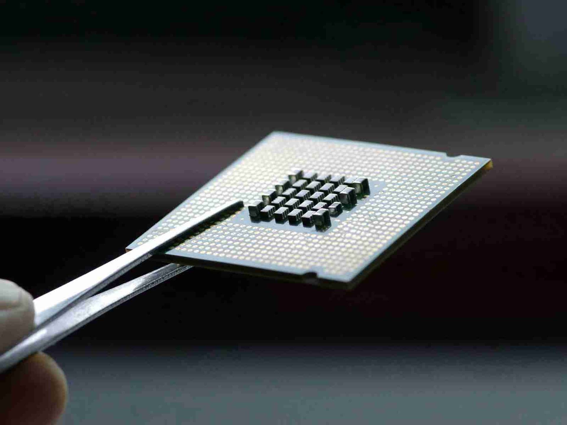 販賣焦慮的人請閉嘴　「缺芯」斷不了車企命根