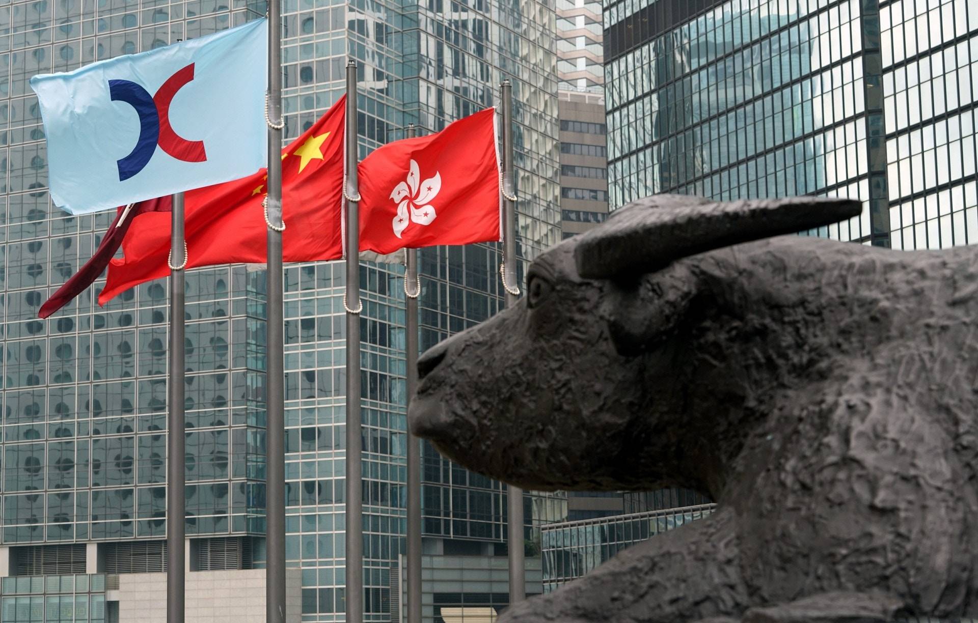 巴曙松：香港應爭取成為離岸人民幣資金池而不單是渠道
