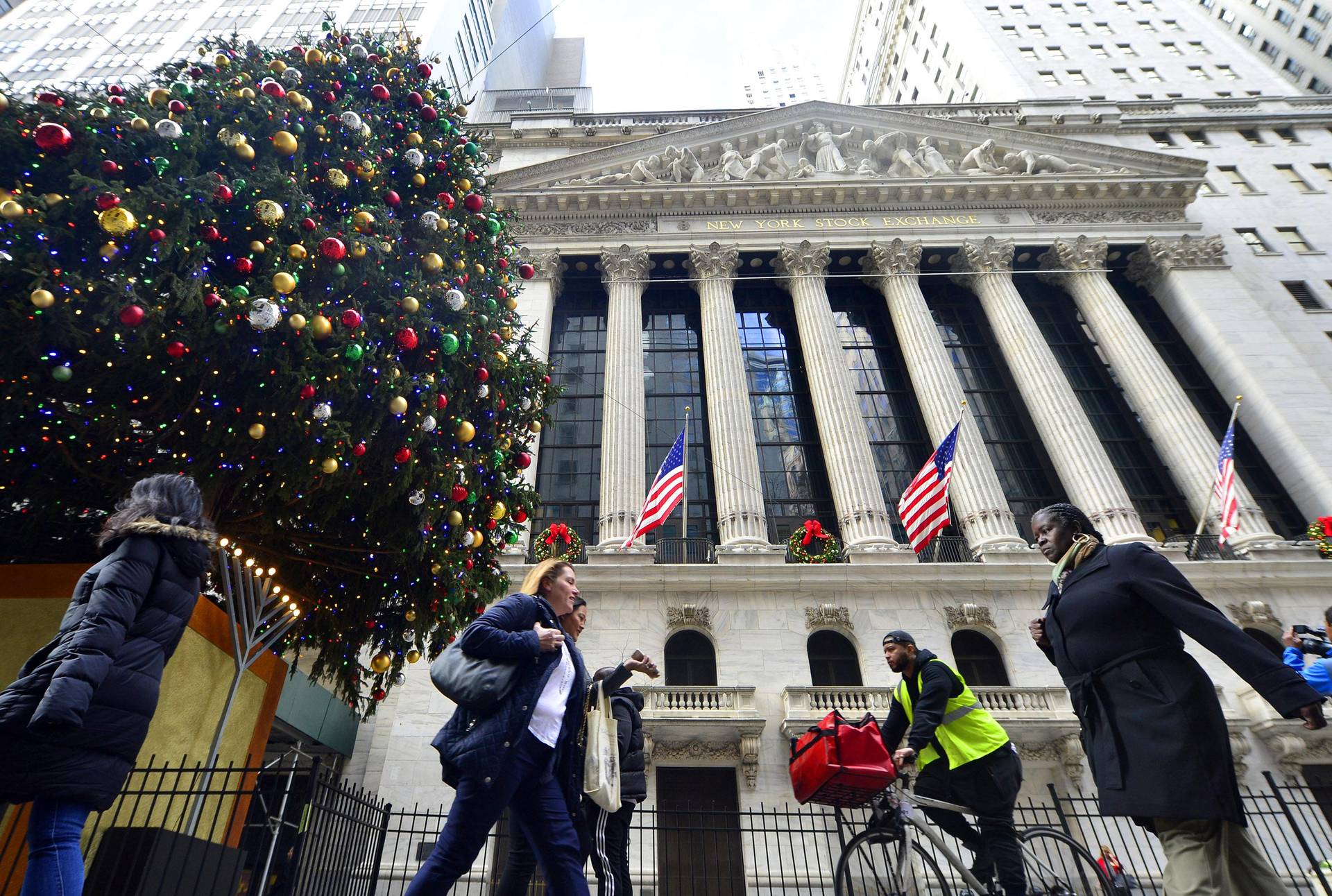 相對於降息周期　加息周期美股的平均表現會更好還是更差？