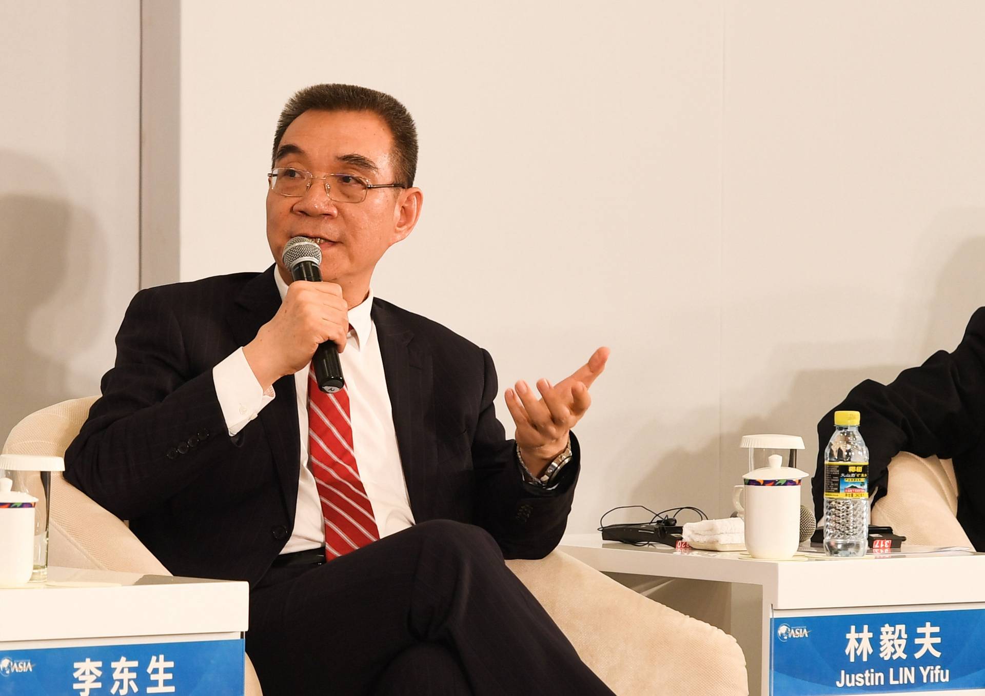 【對話林毅夫】美國想聯合世界孤立中國結果可能是孤立自己