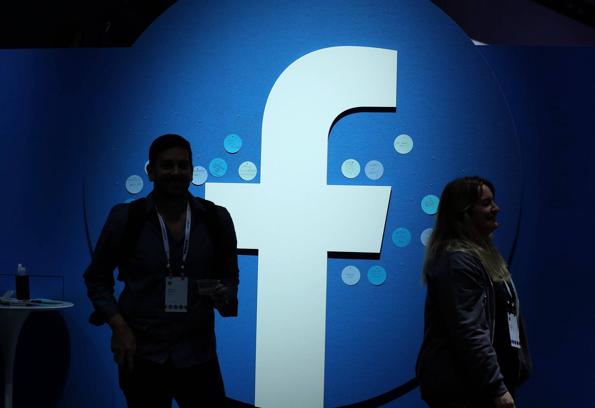 Facebook再被俄羅斯開罰單　被罰款1700萬