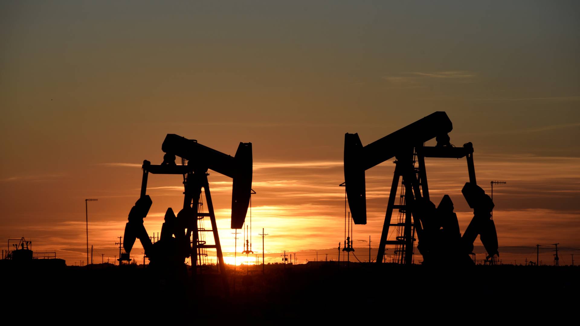 路透：英國允許釋放多達150萬桶私人石油儲備