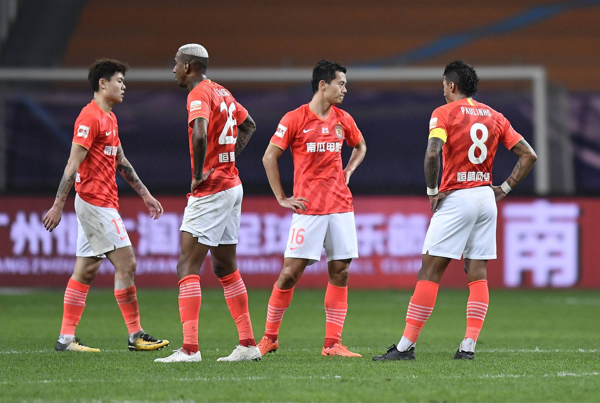 恒大危機背後，中國足球正退守無人關注的角落