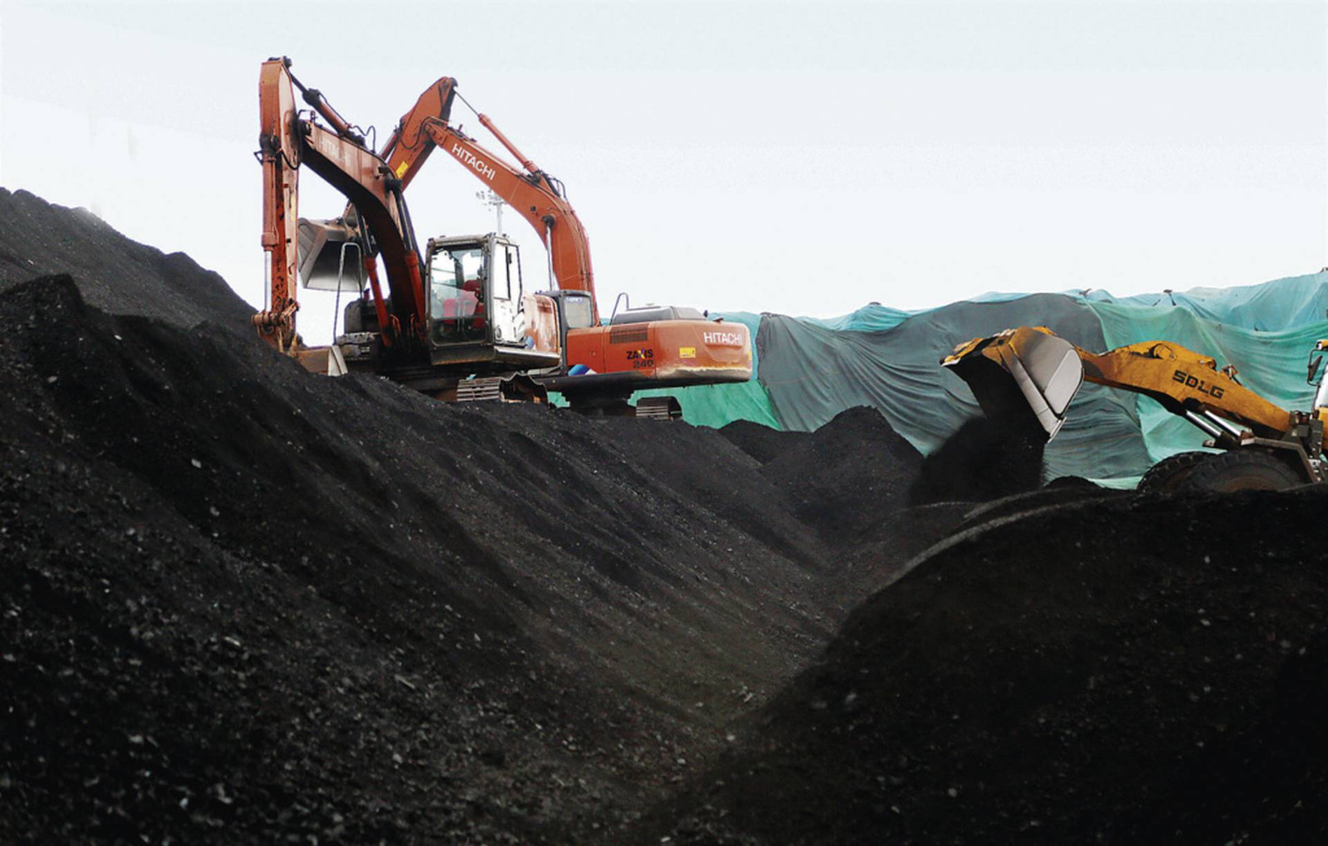 中國國家五部委調研港口的煤炭囤積情況