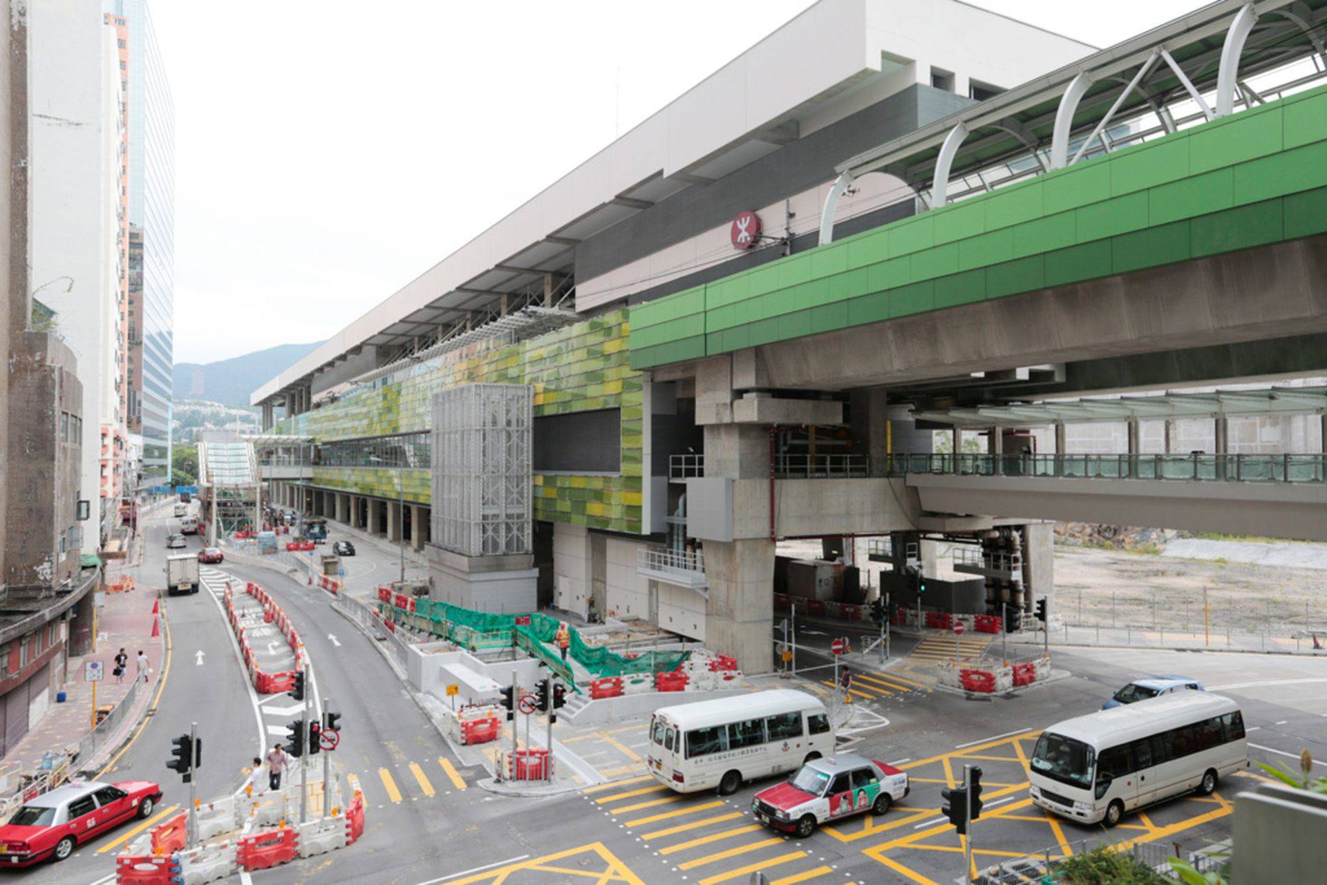 港鐵黃竹坑站第五期住宅項目批出　新世界夥帝國等財團奪得