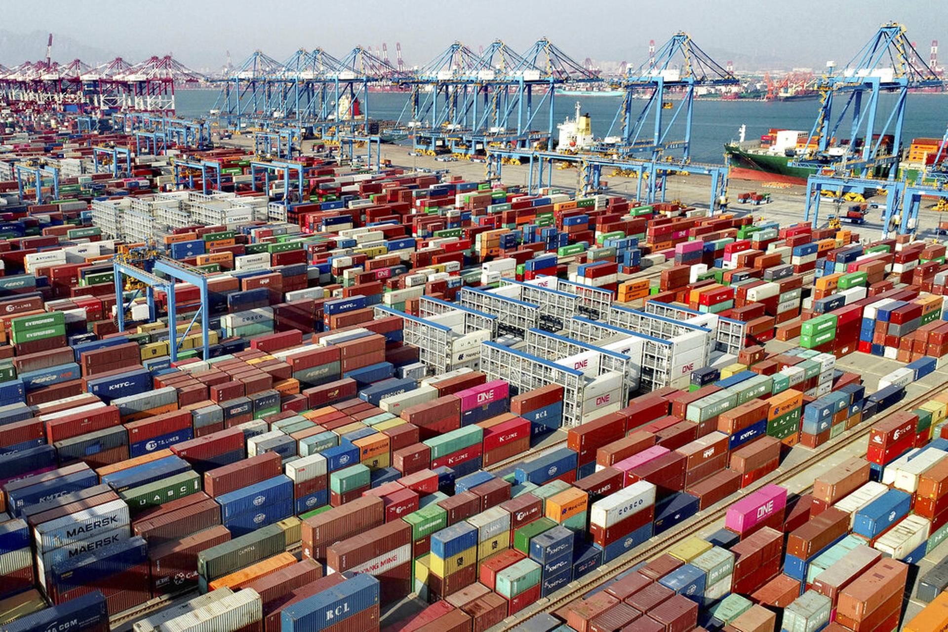 中國海關總署：前10月中國外貿進出口總值28.33萬億　按年增22.2%