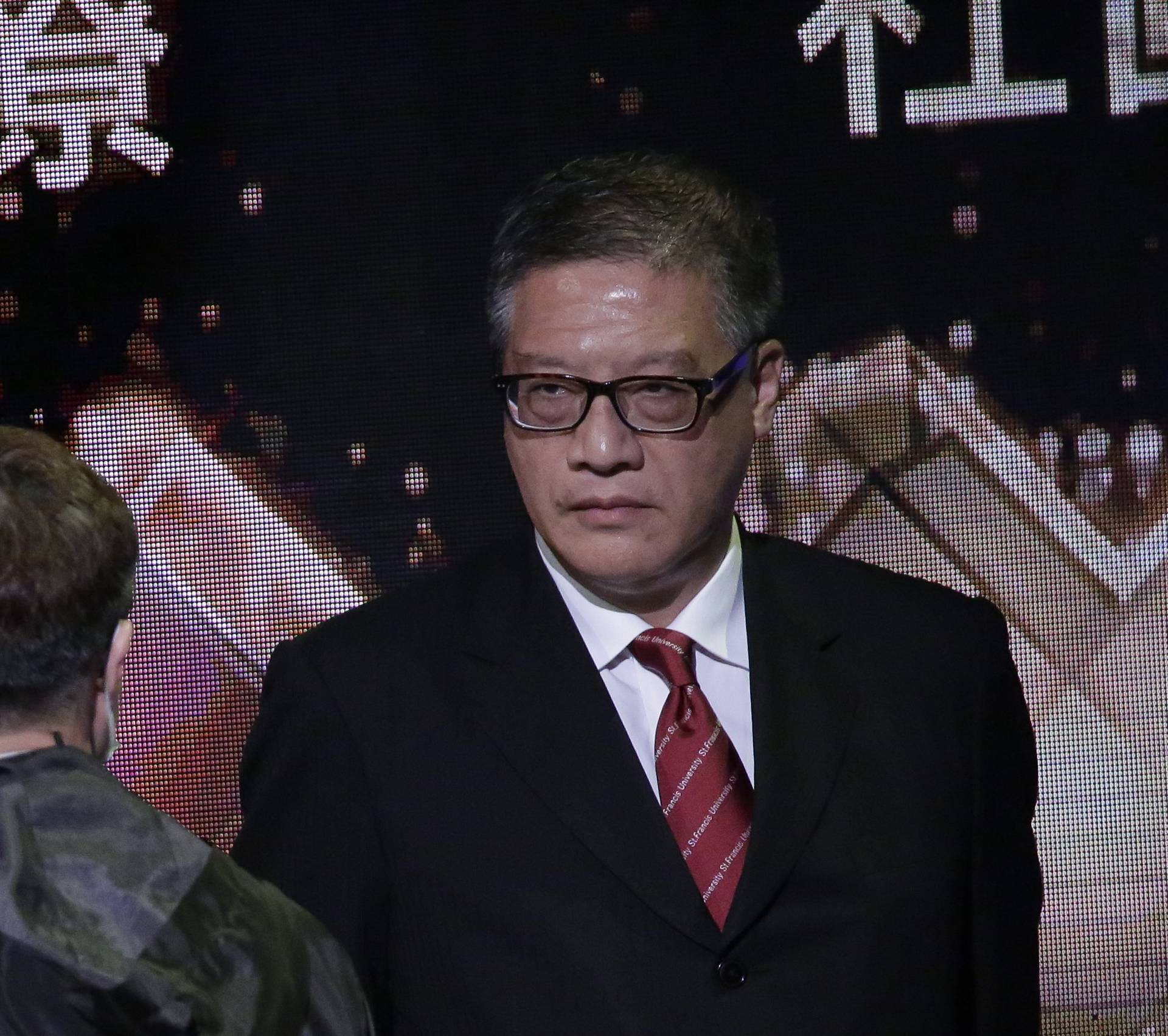 先沽後買｜裕泰興羅守輝妻近億購何文田地舖連一籃子車位