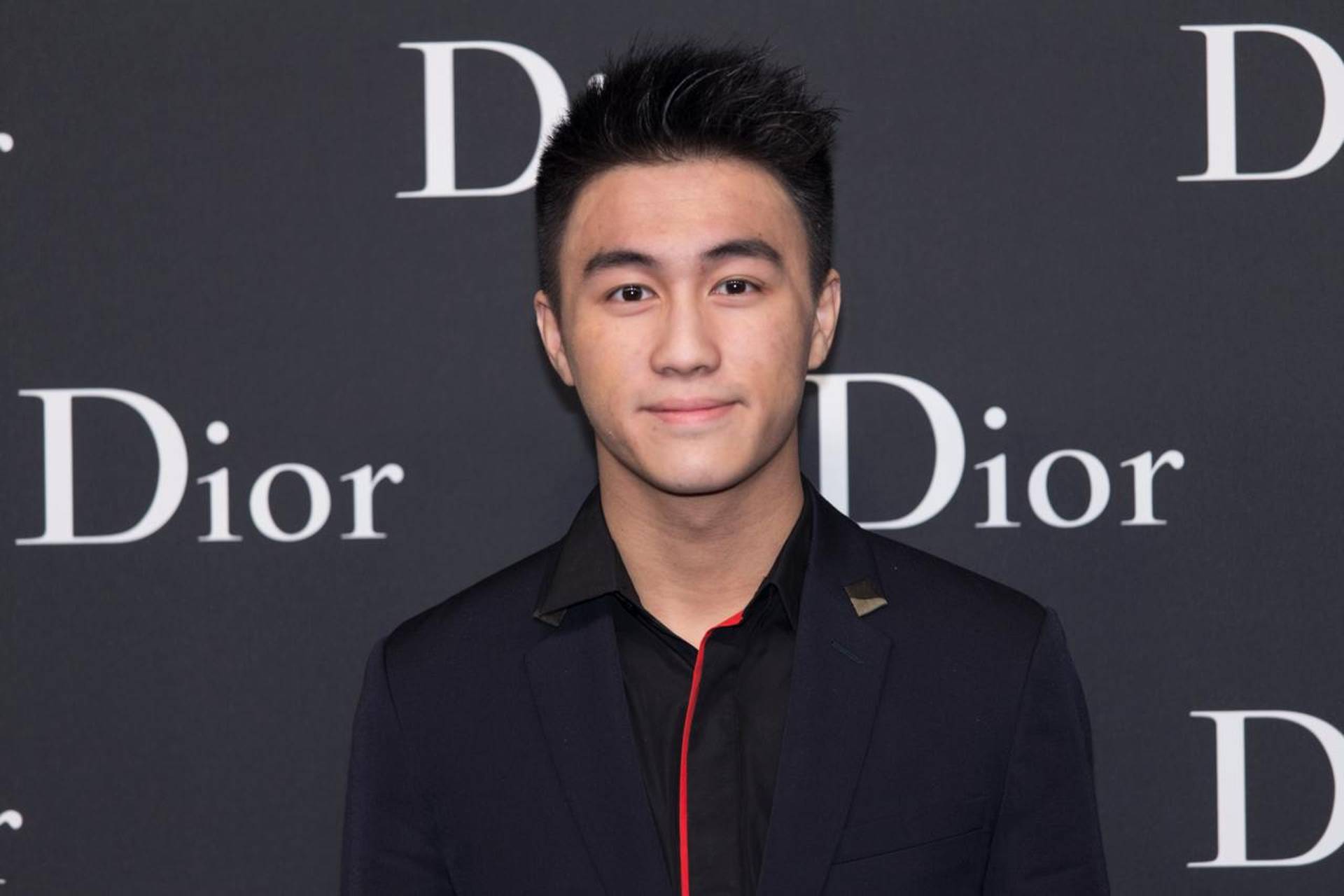 何猷君獲比亞迪交付第100萬新能源車　股價升超7%｜港股異動