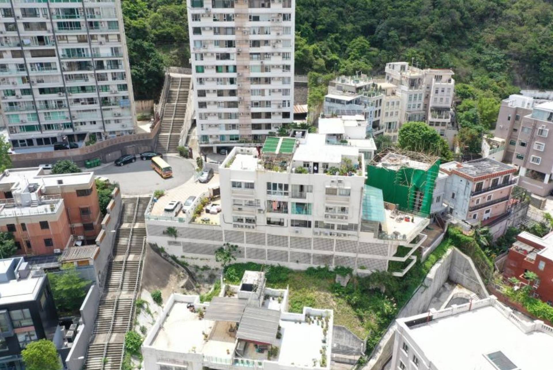 渣甸山布思道豪宅屋地放售　索價6.1億　每呎樓面地價9.9萬