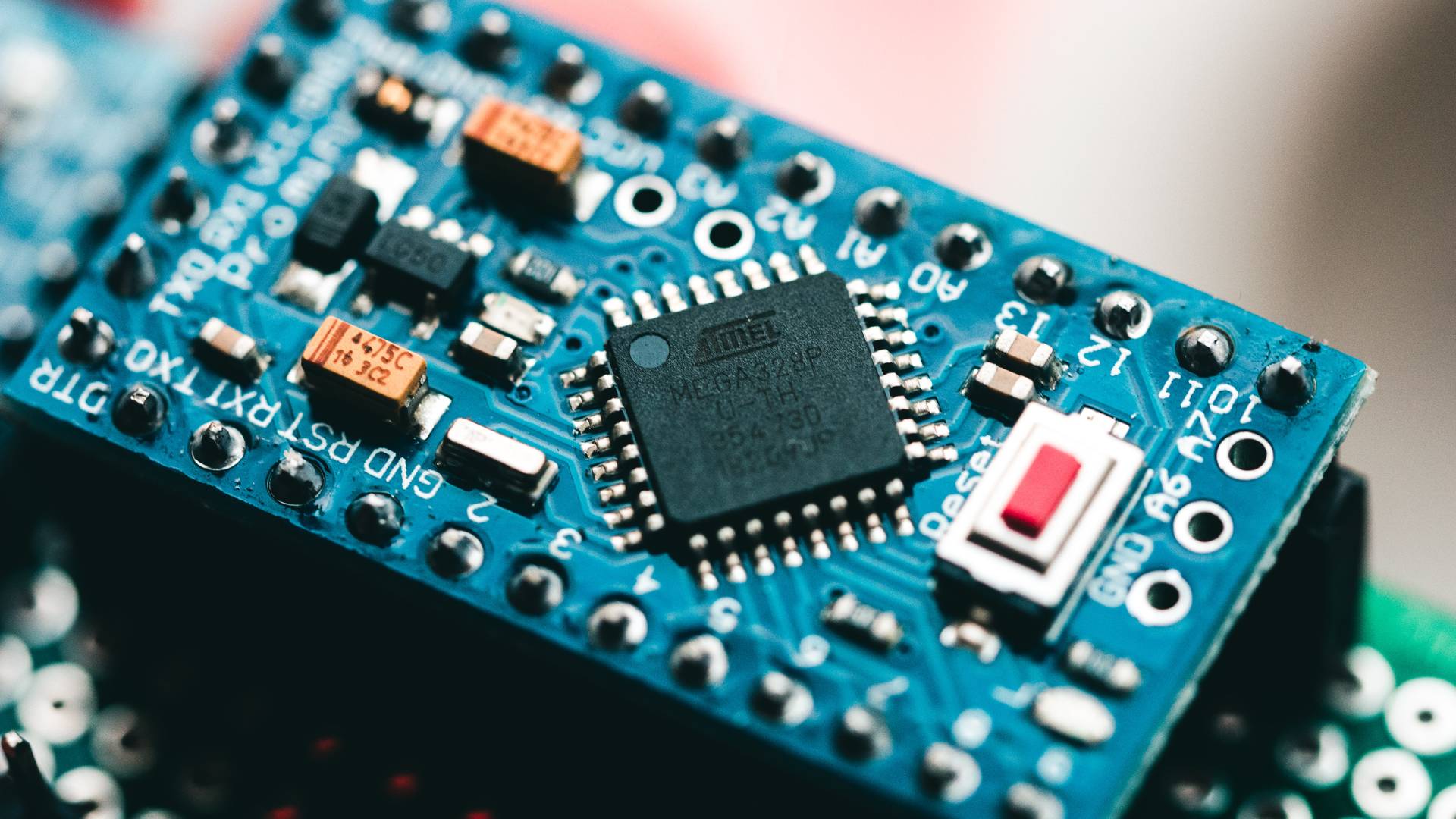 加速中國晶片國產化　華虹半導體12英寸IGBT晶片規模量產