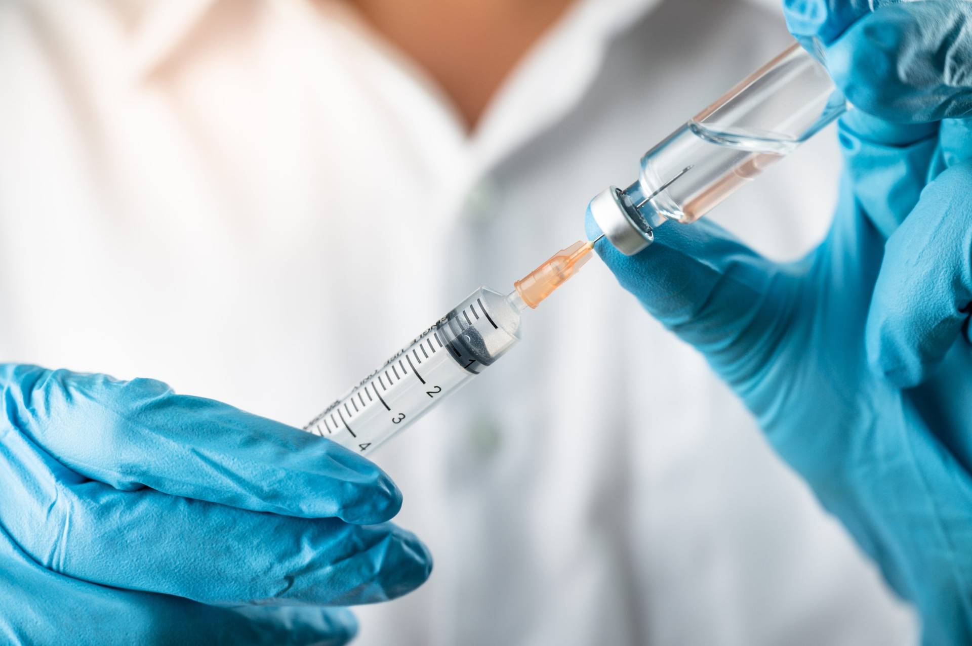 外媒：美國FDA預計將在9月初制定新冠疫苗加強劑戰略