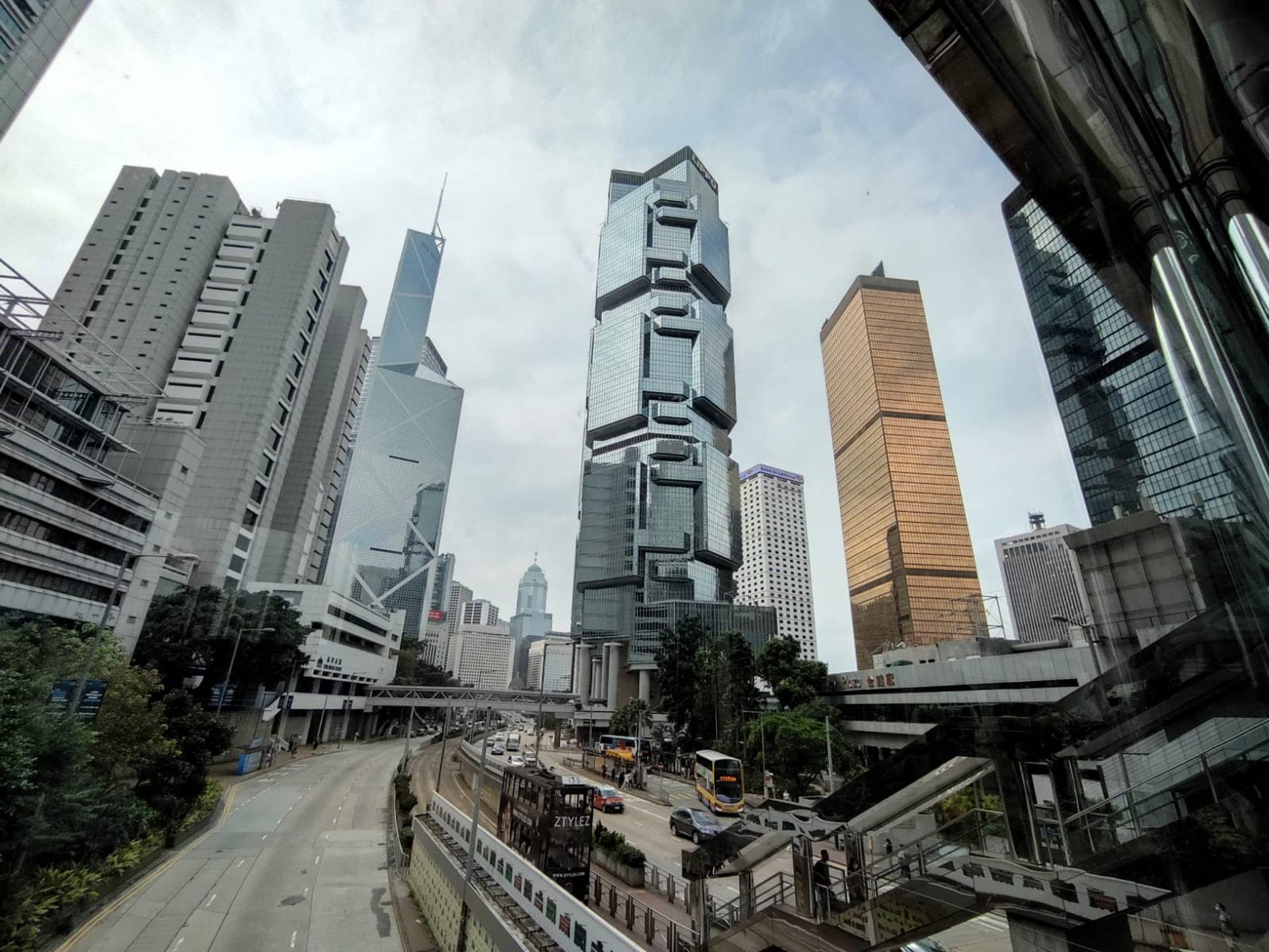 港股兔年可揚眉？　股評人盼挑戰25000點　4專家派利市股｜附名單