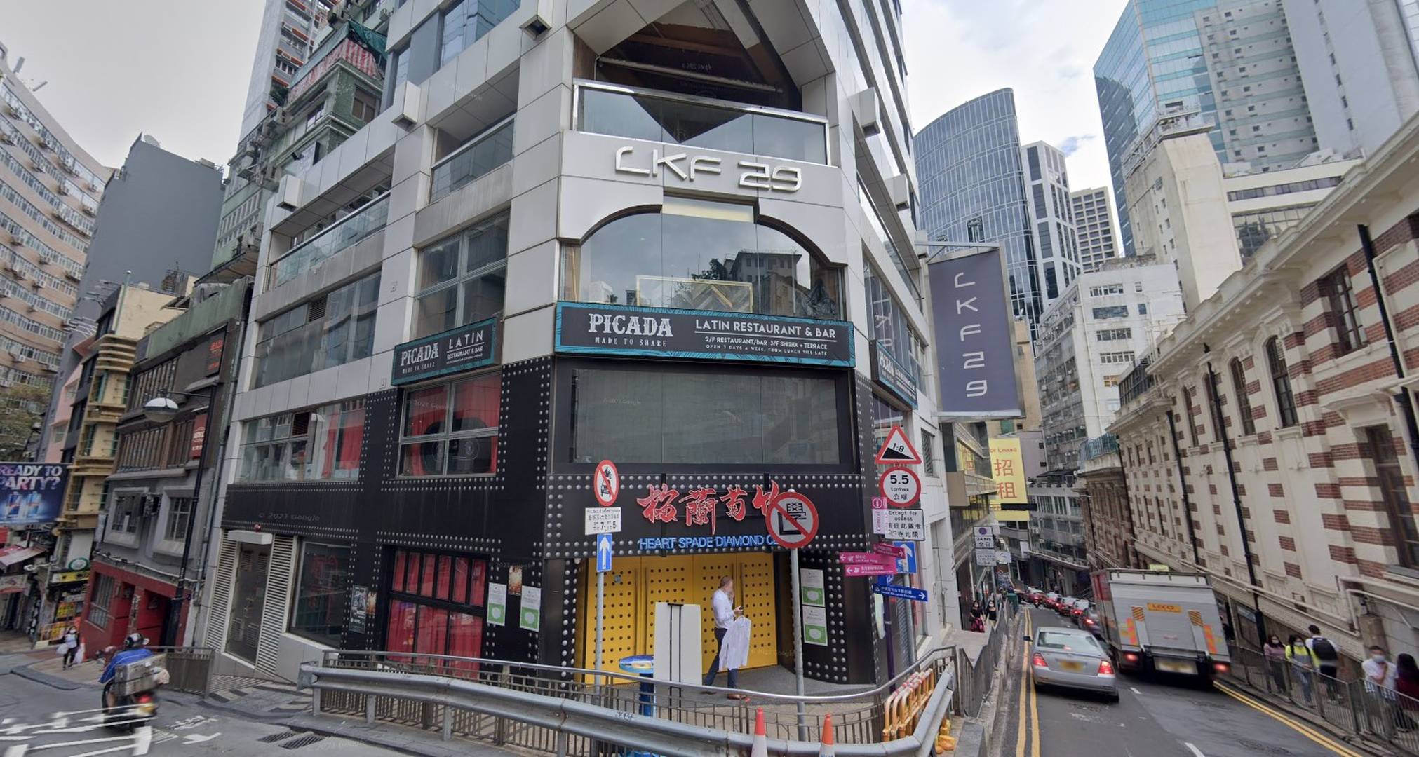 夜蒲聖地｜中環蘭桂坊巨舖月租16萬　較高峰插水近七成