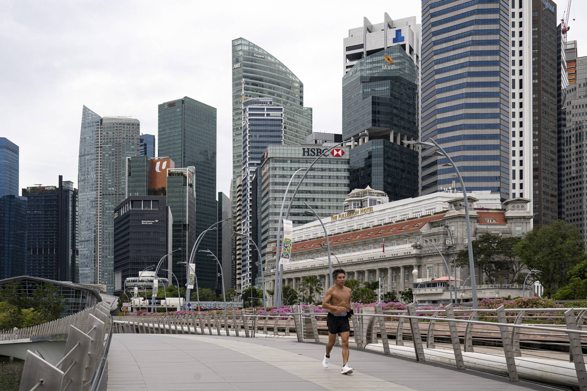 新加坡三季度GDP按年增長7.1%　全年經濟增長預期為7%左右