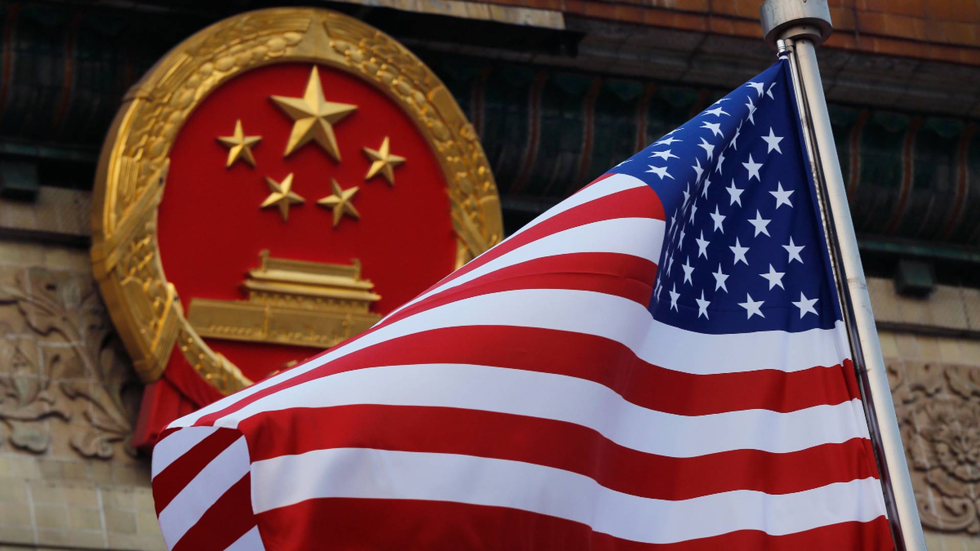 美國情報部門警告企業注意與中國貿易風險