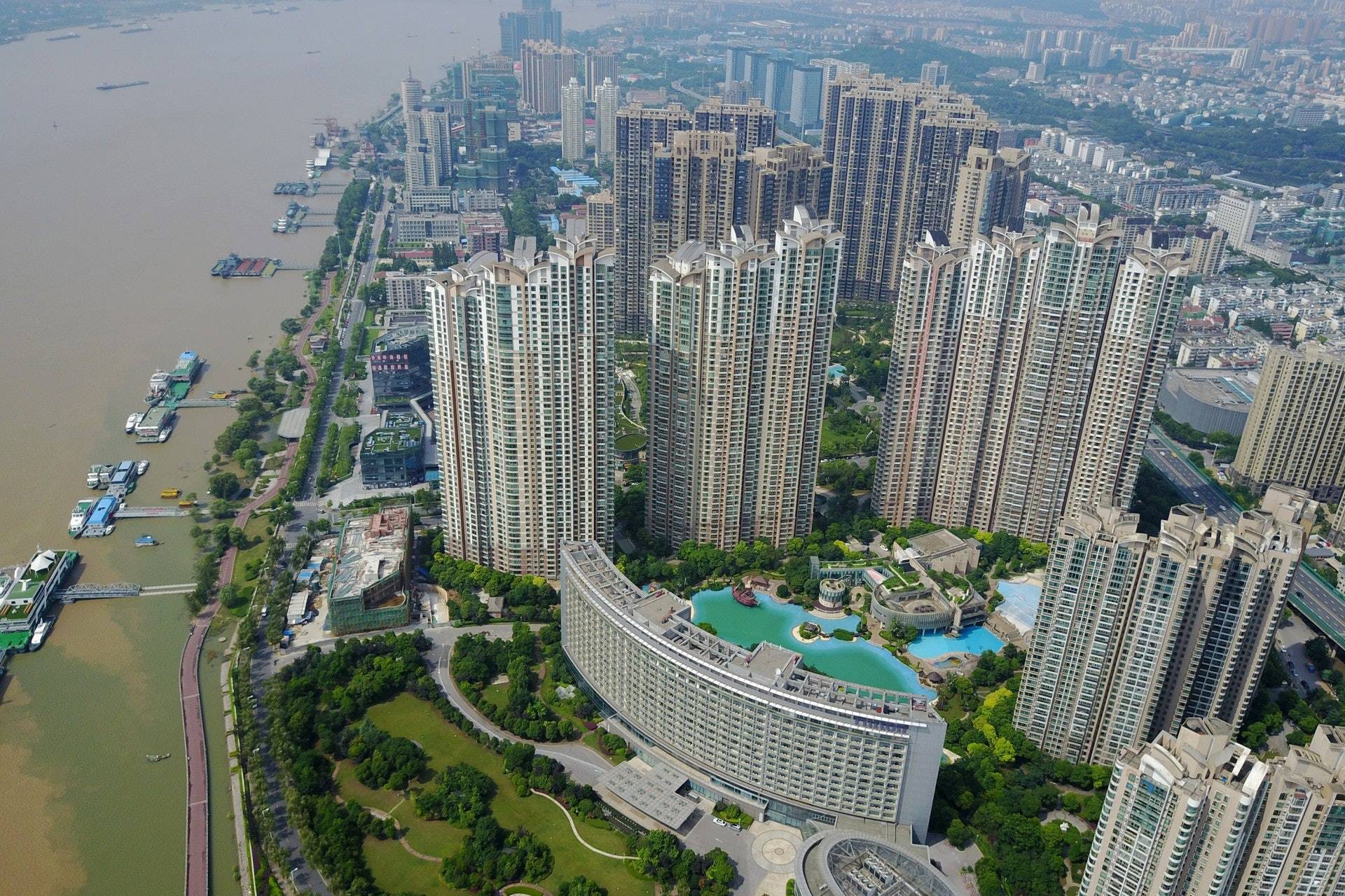 買房3個月虧了500萬！「中國最慘買房人」到底犯了哪些錯？