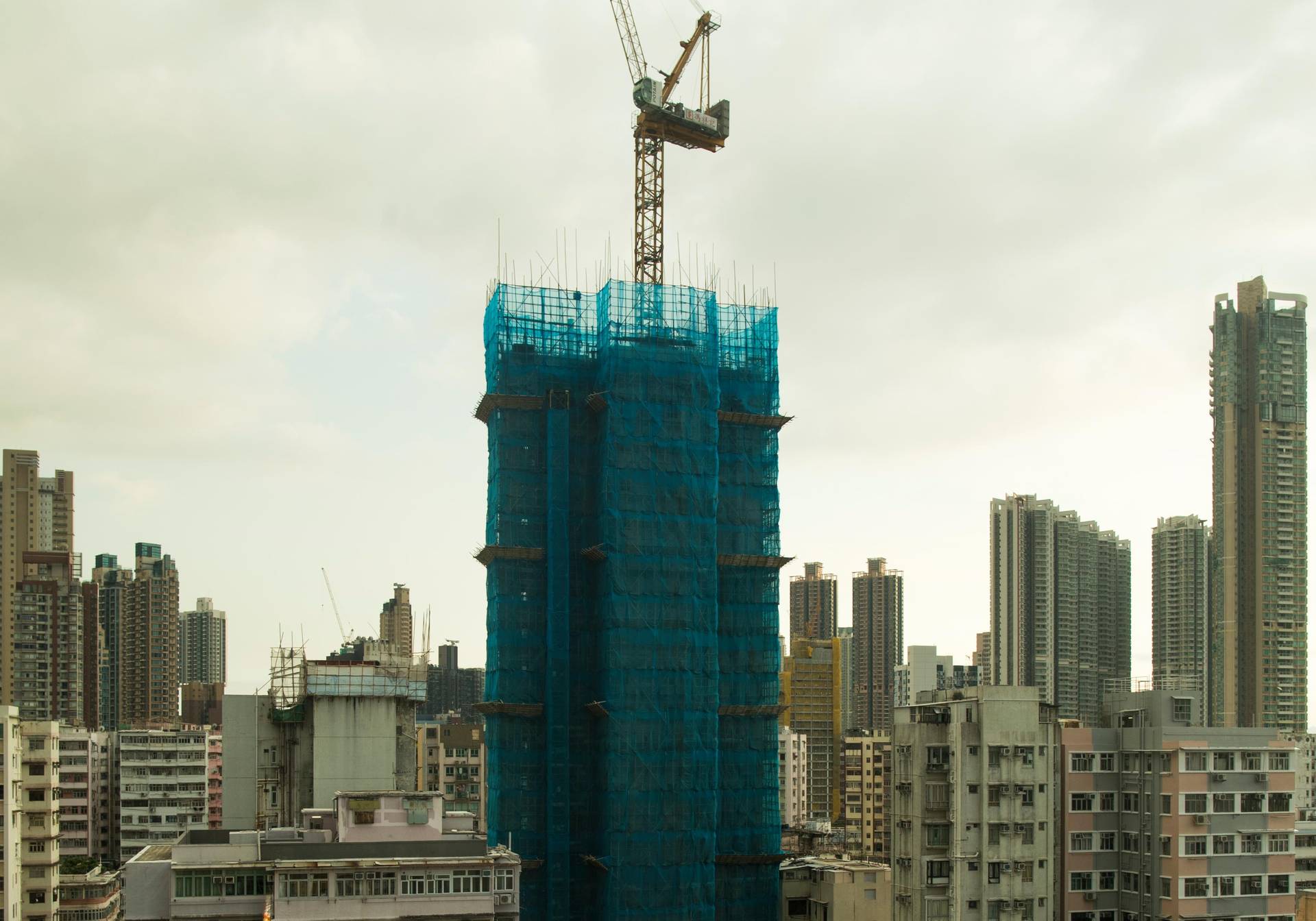 內資地產大佬紛紛在還債