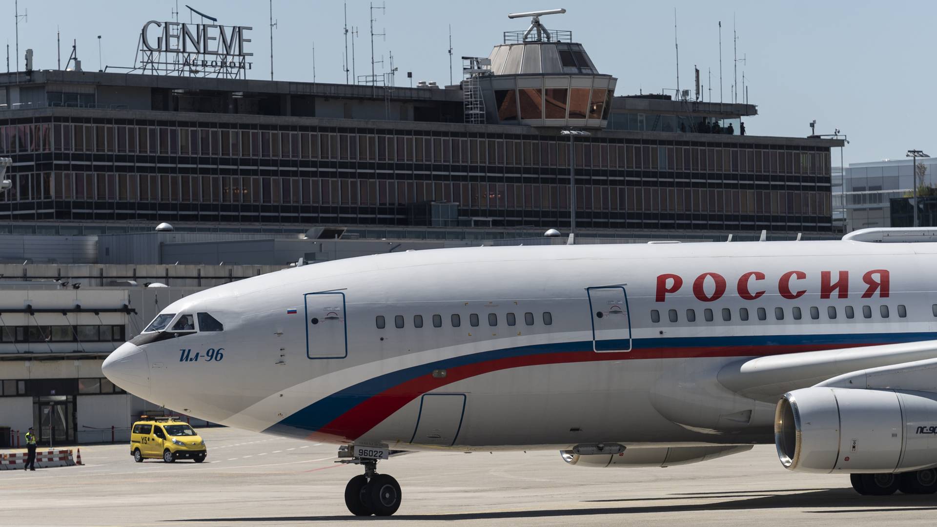 普京簽法令　俄羅斯公司將可用盧布向「不友好國家」買飛機