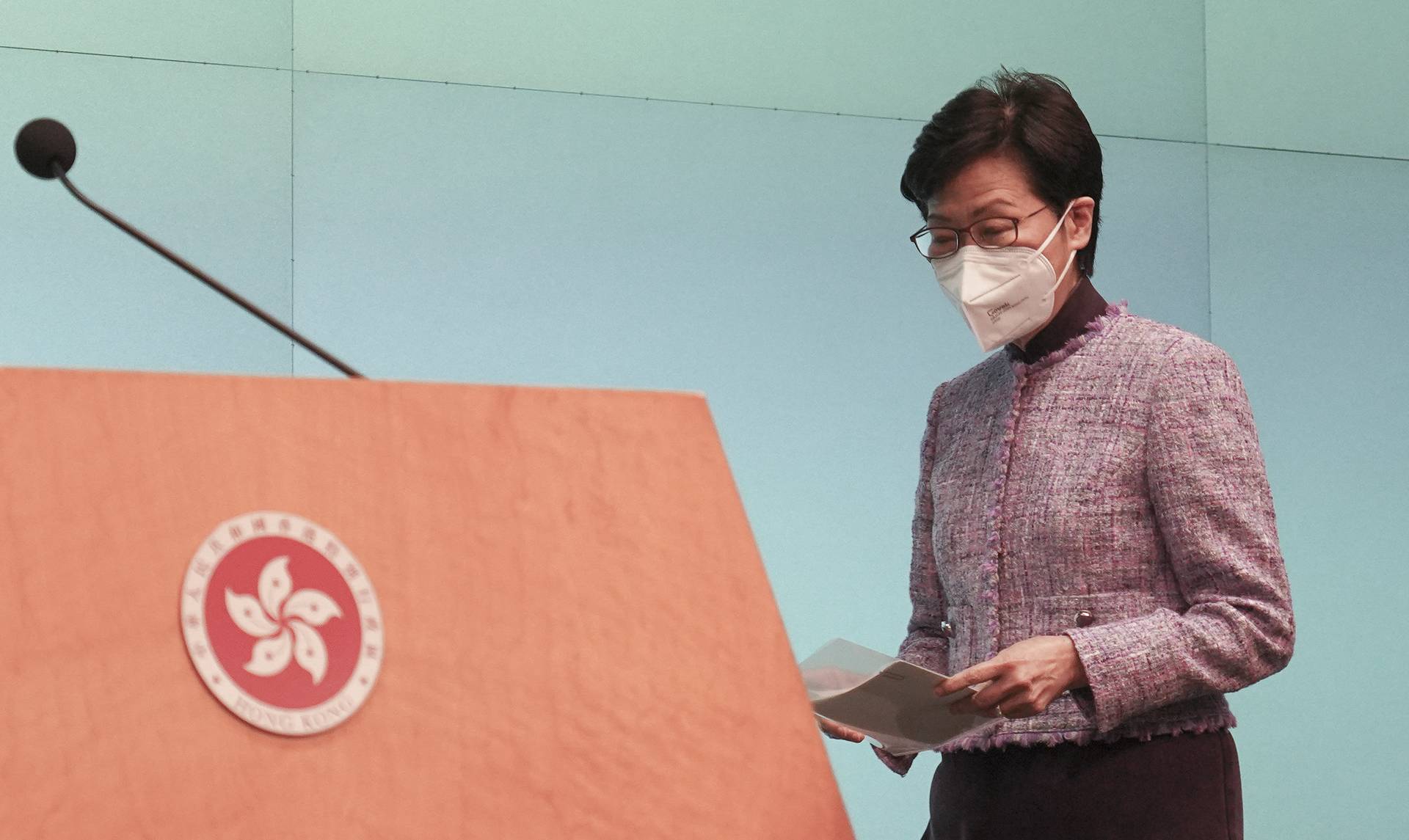 林鄭不連任｜任內推明日大嶼、首置上車盤等多項房策