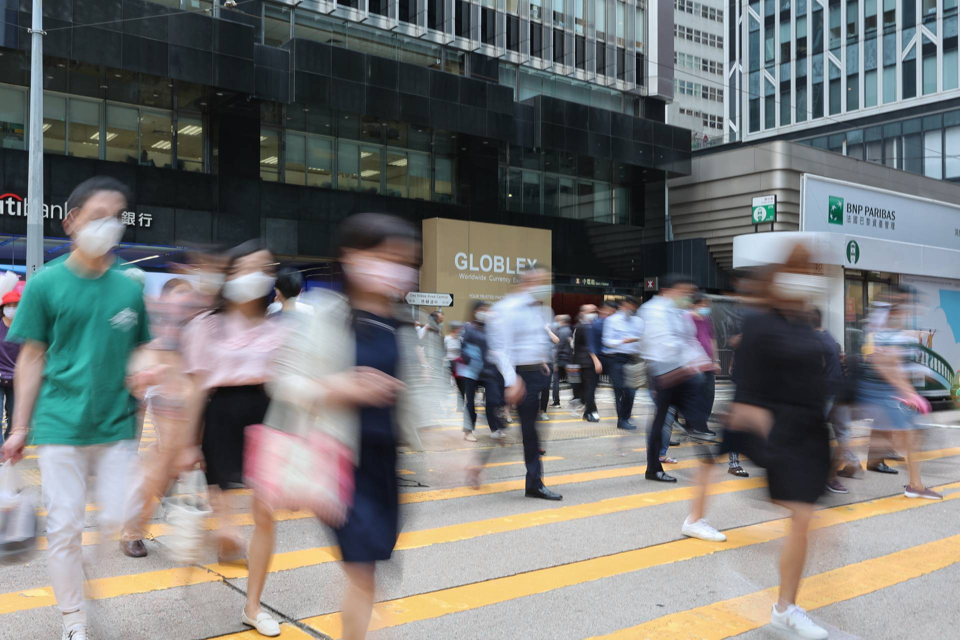 MPF｜GUM﹕上月港股基金勁升25%　首11個月人均虧損收窄至4.3萬元