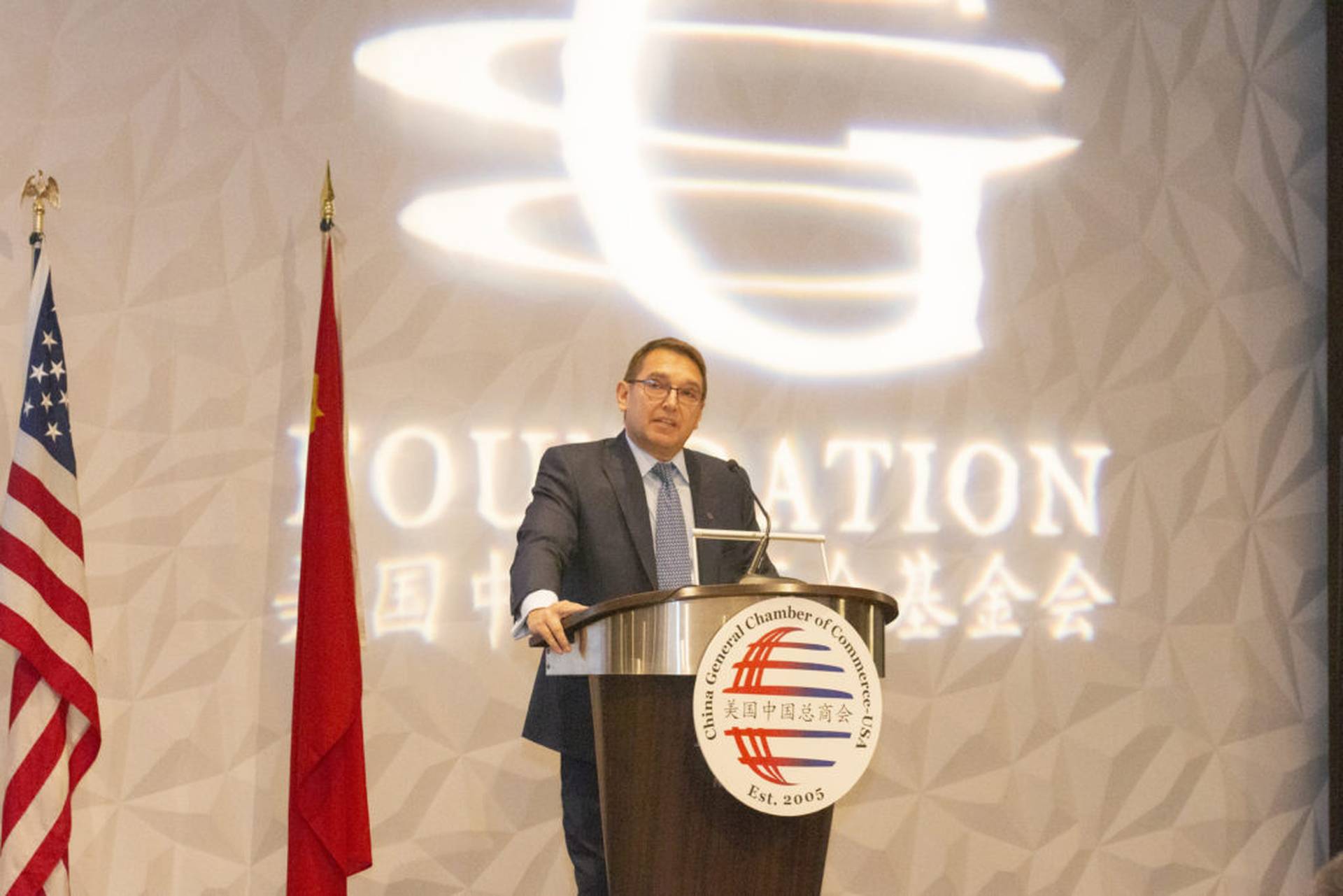 美國中國總商會報告：受訪在美中企最關切2問題　44%看衰中美關係