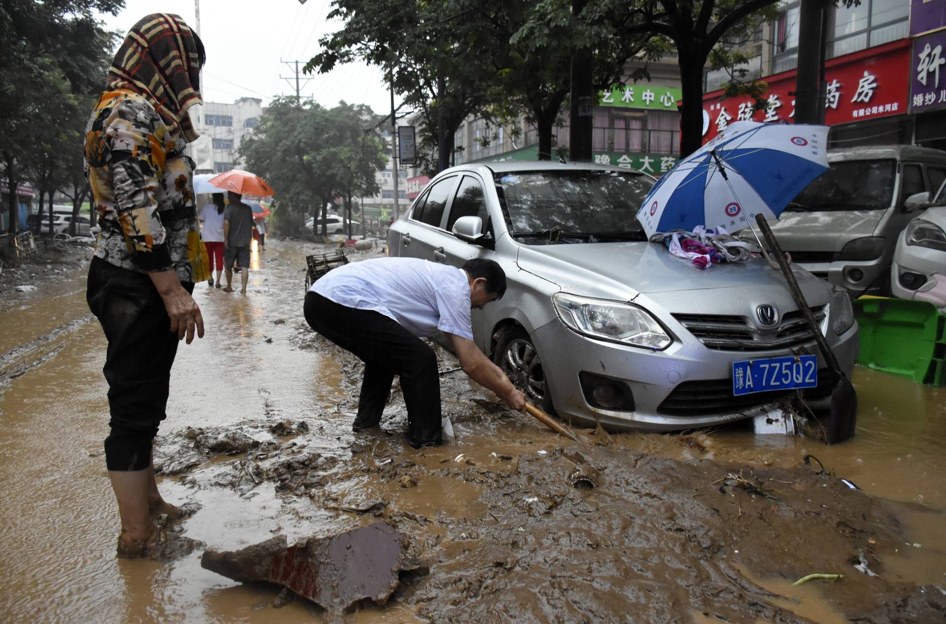 中國乘聯會：7月狹義乘用車銷量預計按年降4%　洪災造成短期衝擊