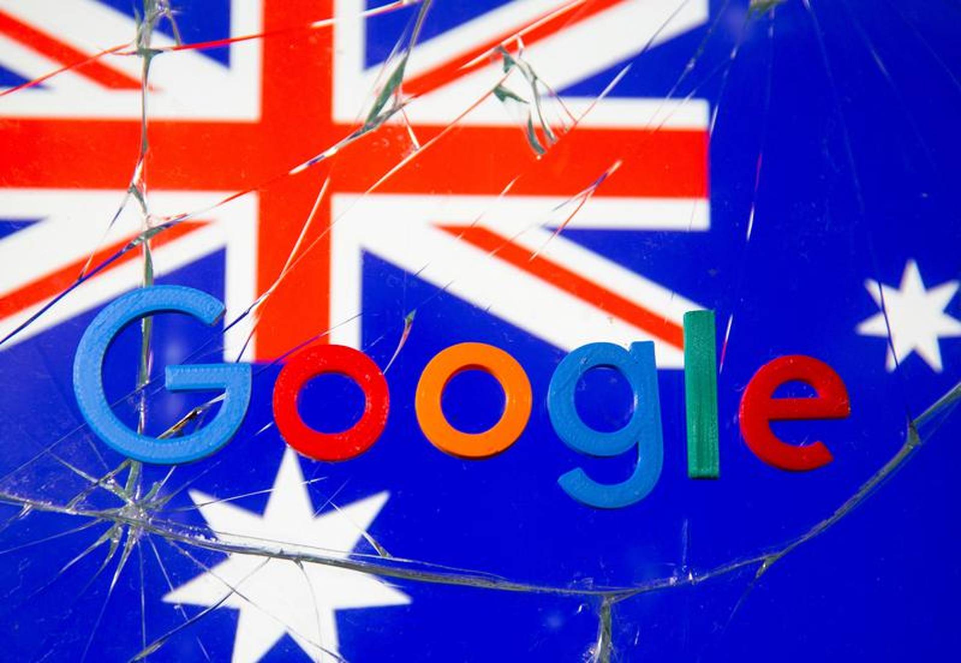 英國將對谷歌和蘋果操作系統的「雙頭壟斷」展開調查